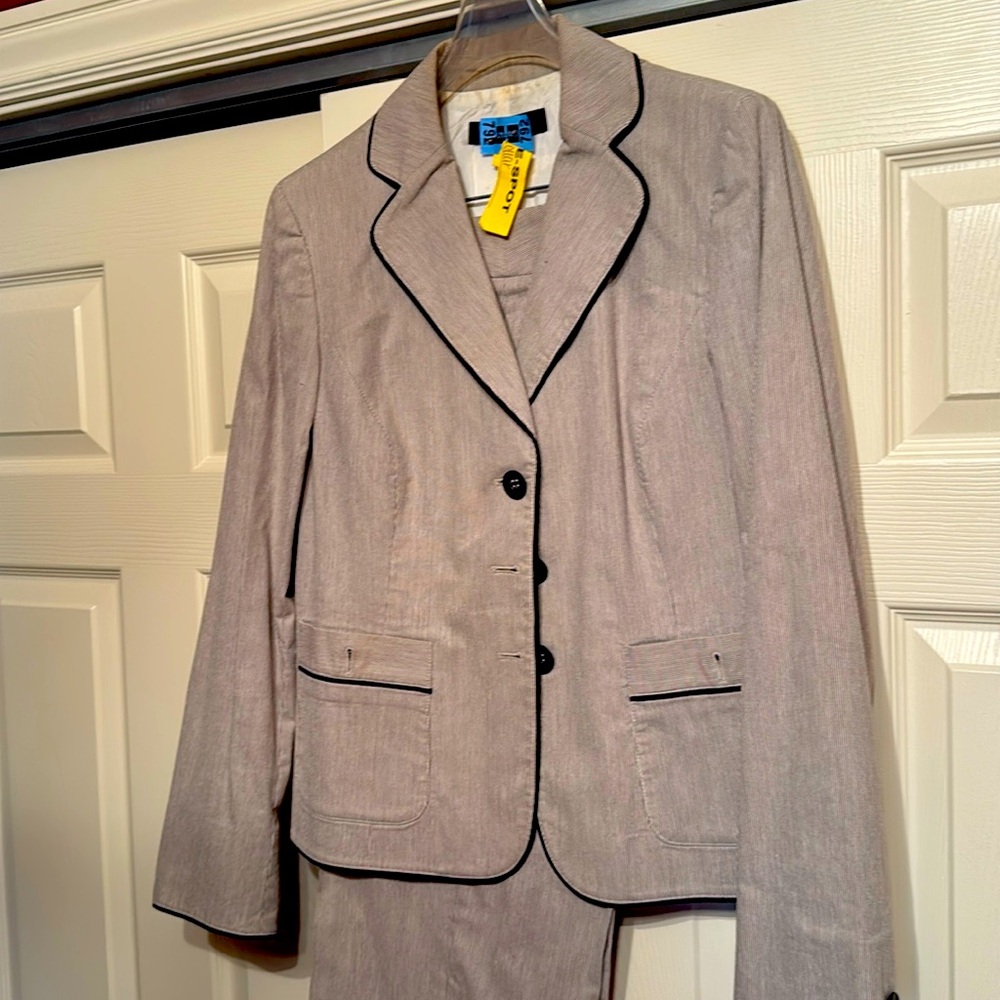 Summer suit - jacket and pants